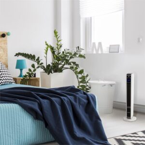 Klarstein Hightower Heat, teplovzdušný ventilátor, 2200 W, keramický, stĺpový, termostat, 49 °C, biely