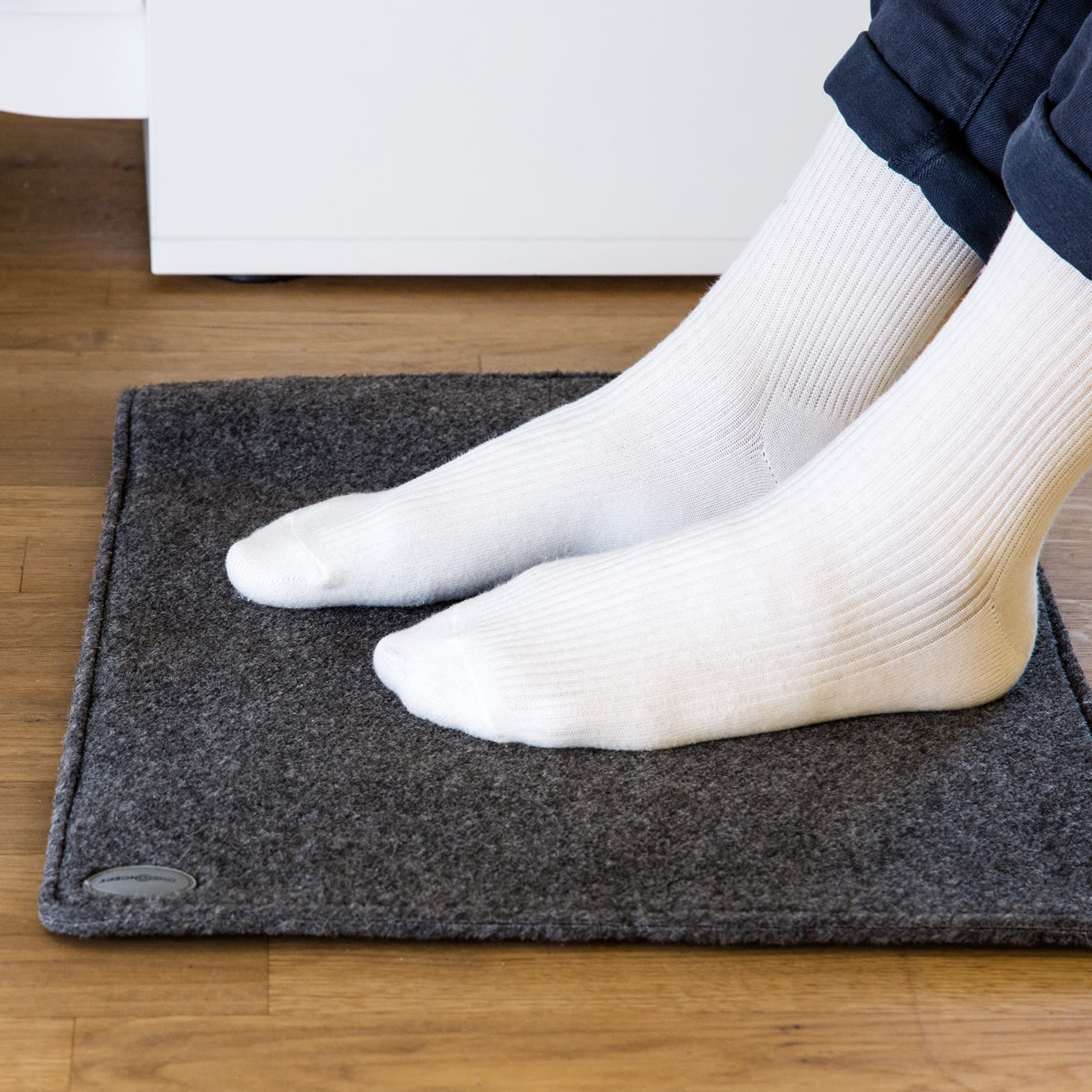 OneConcept Magic-Carpet, výhrevacia podložka, 64 W, 40 x 60 cm, 1 úroveň ohrevu, antracit – Obrázok 3